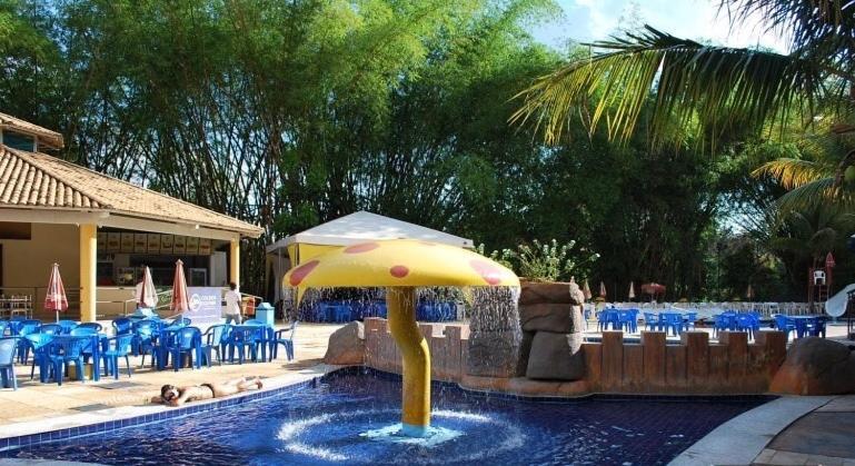 Hotel Golden Dolphin Com Cafe Da Manha! Piscinas 24H Caldas Novas Exterior photo